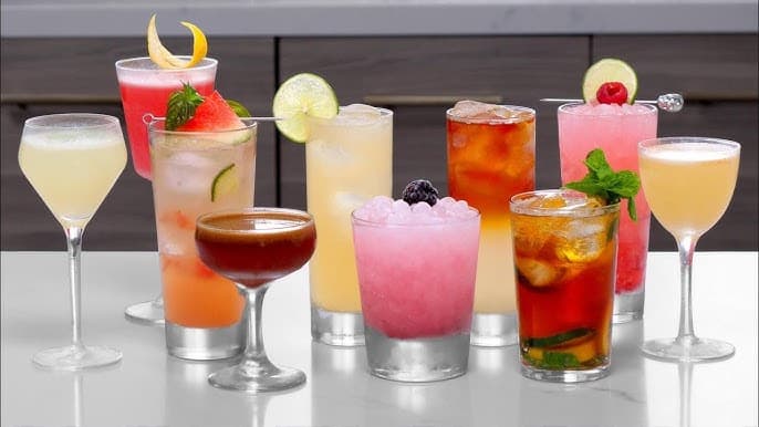 Cocktails/Tots